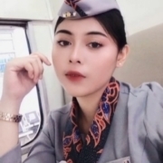 pramugari-kereta-api-alumni-trans-avia-solo-wanda